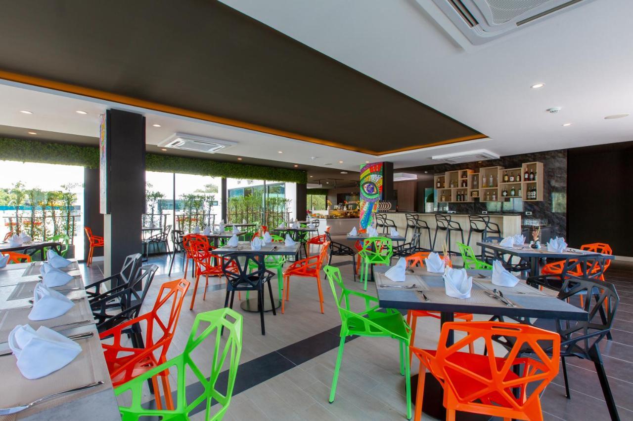 Utopia Naiharn Nai Harn Extérieur photo