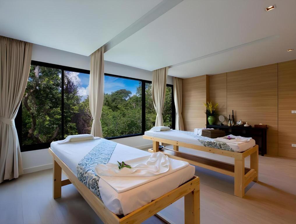 Utopia Naiharn Nai Harn Extérieur photo