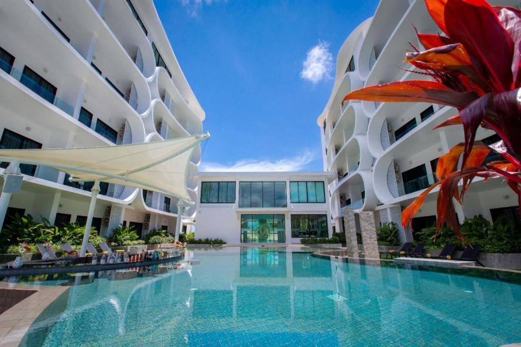 Utopia Naiharn Nai Harn Extérieur photo